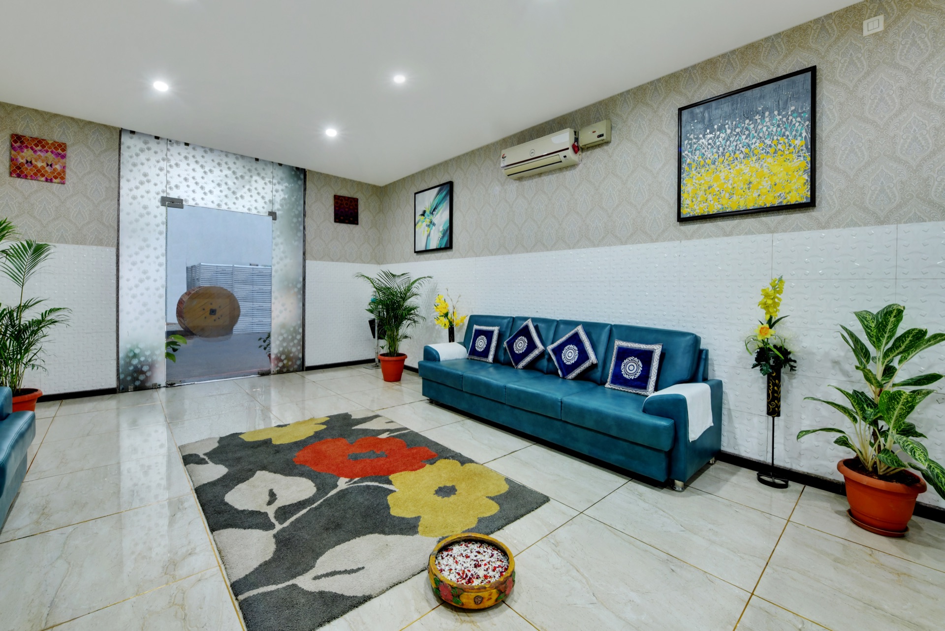 Tech Park Nearby Accommodation at AVM Comfort Inn