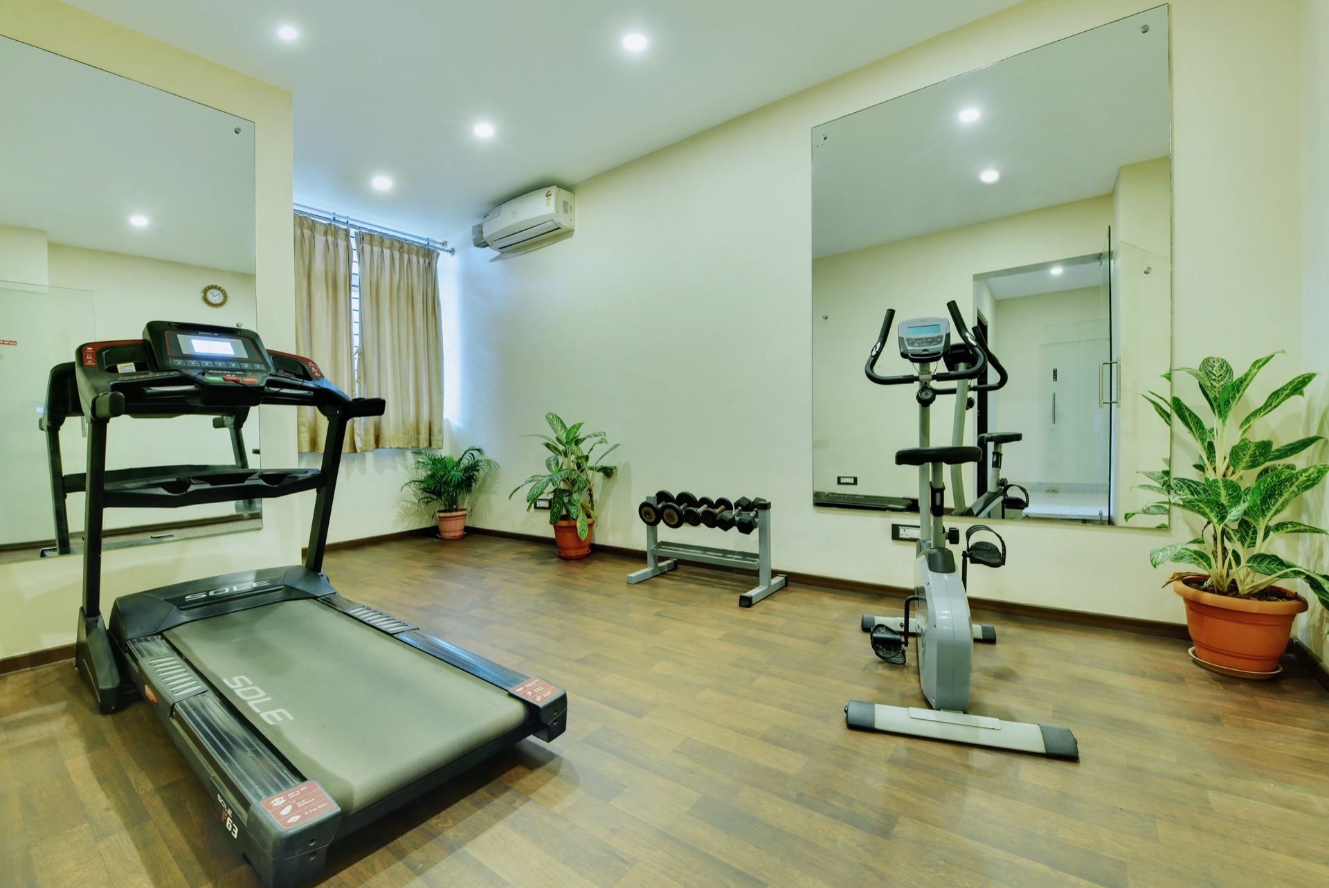 Luxury Amenities at AVM Comfort Inn