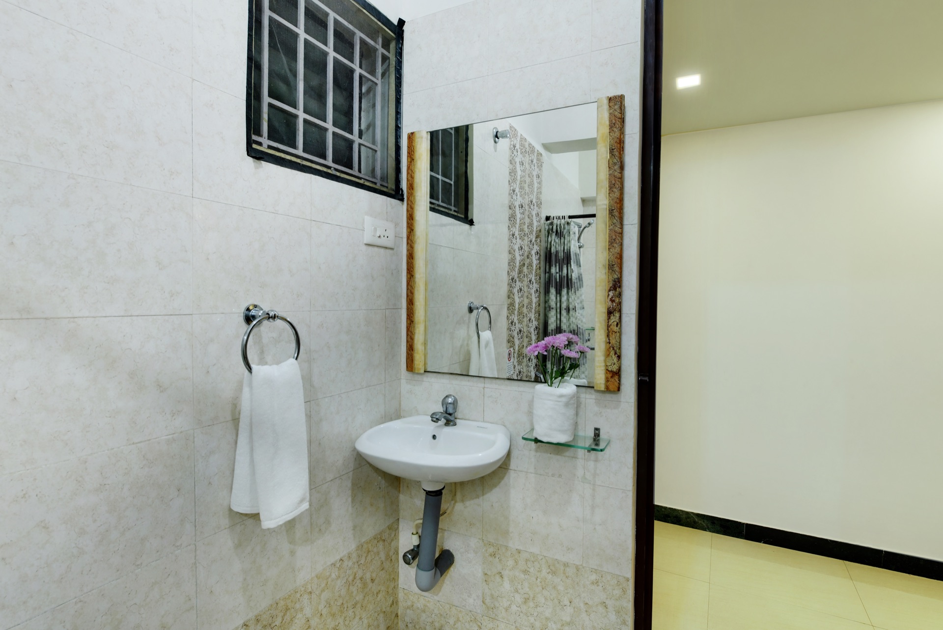 Property Detail 1
